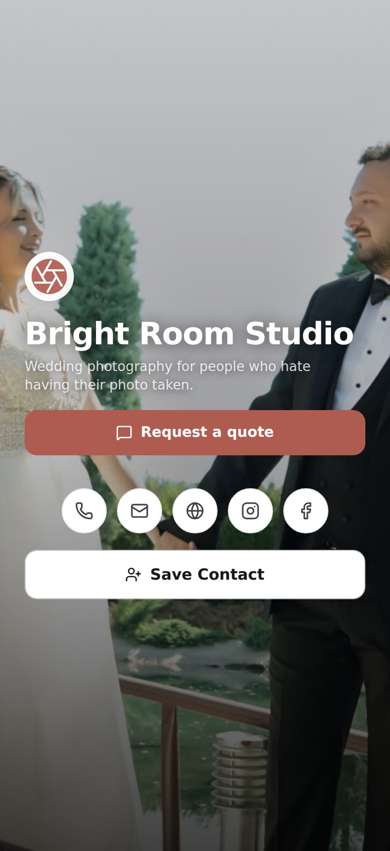 A CueCard for Bright Room Studio, a wedding photographer: cover photo, business name, and one-tap actions to call, email, visit the site, or save the contact.